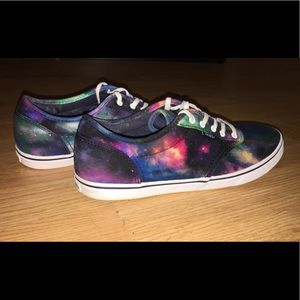 Galaxy Vans